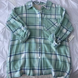 No boundaries mint-colored fur lined flannel